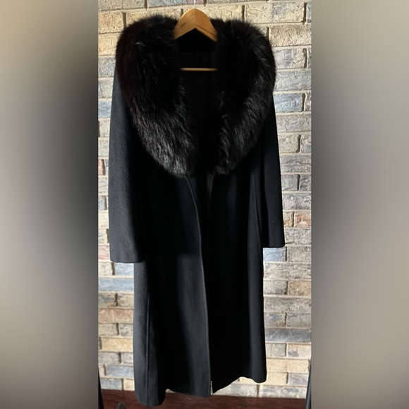Bonwitt Teller Regency full length black cashmere coat with black Fox six 6 - Picture 1 of 4